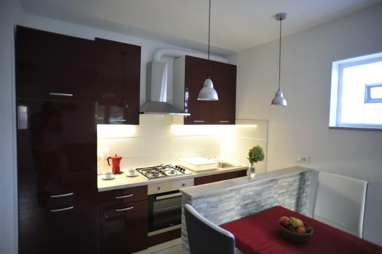 Apartment Stefania 罗维尼 外观 照片